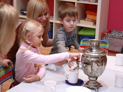 частный детский сад в центральном районе: чаепитие